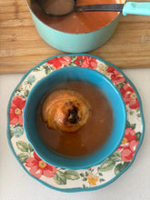 Load image into Gallery viewer, Caramelized Onion &amp; Thyme Rolls